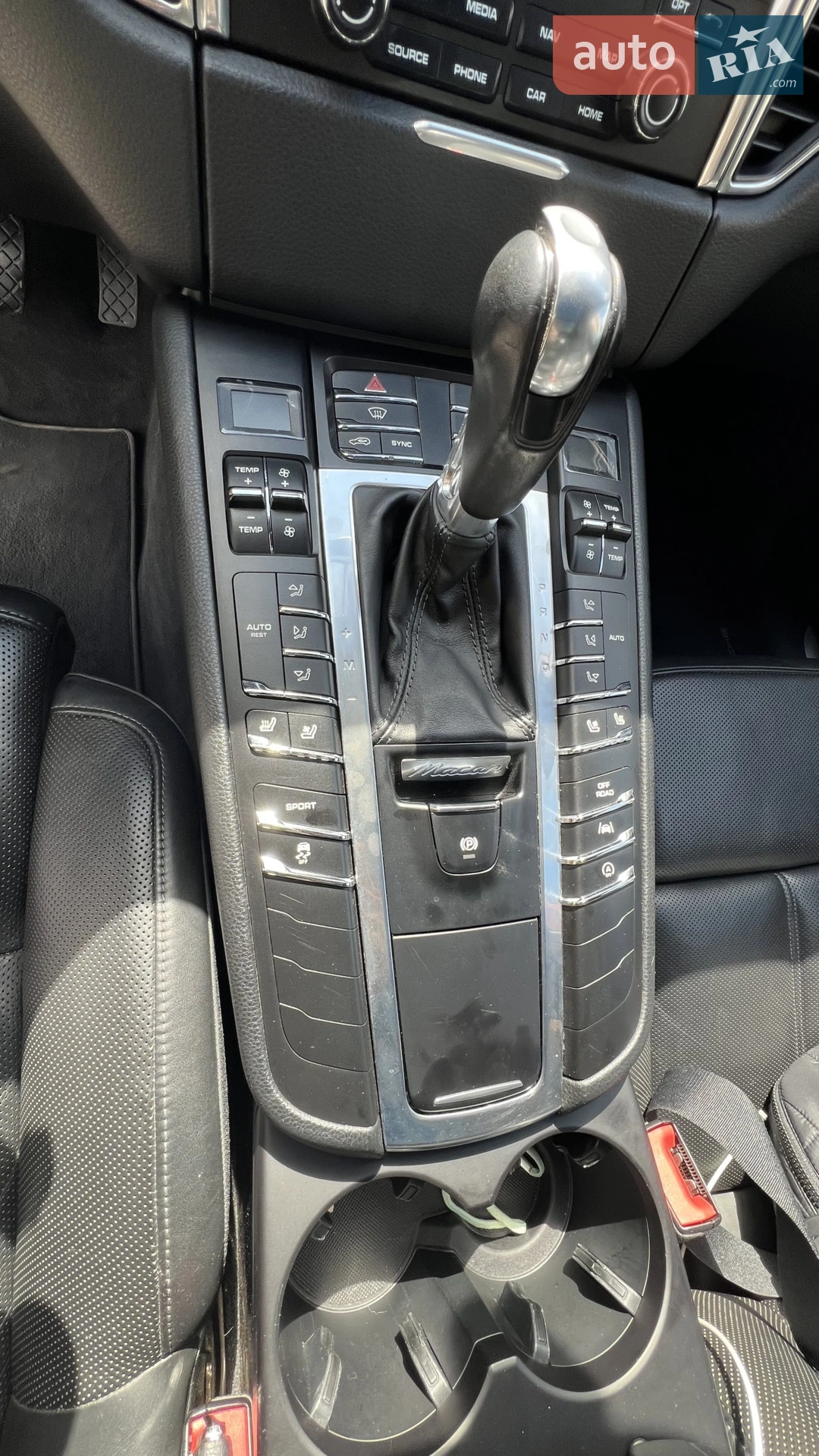 2016 Porsche Macan - мініатюра 20