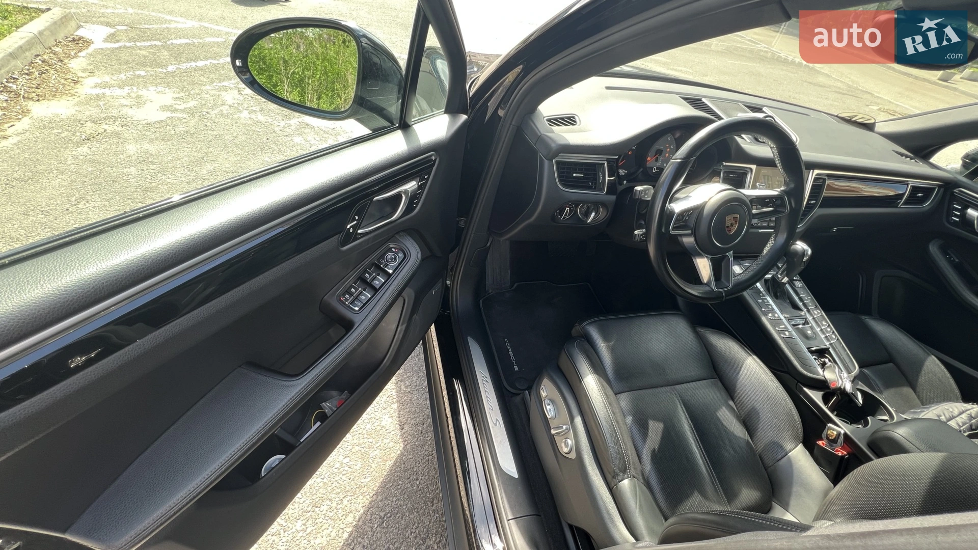 2016 Porsche Macan - мініатюра 22