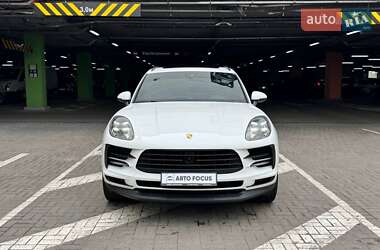 Позашляховик / Кросовер Porsche Macan 2019 в 
