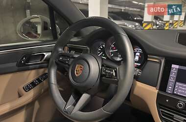 Позашляховик / Кросовер Porsche Macan 2022 в 