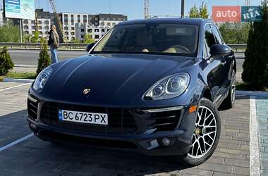 Внедорожник / Кроссовер Porsche Macan 2016 в 