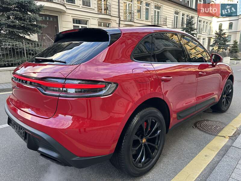 Внедорожник / Кроссовер Porsche Macan 2023 в Киеве