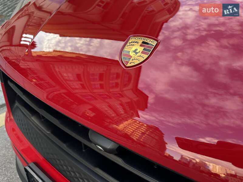 Внедорожник / Кроссовер Porsche Macan 2023 в Киеве