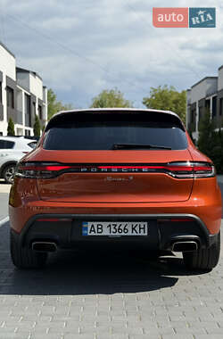 Позашляховик / Кросовер Porsche Macan 2022 в 