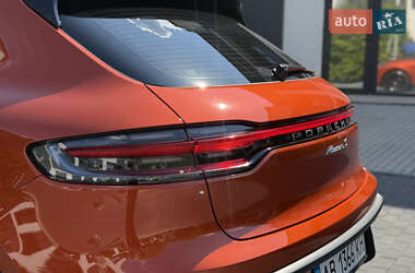 Позашляховик / Кросовер Porsche Macan 2022 в 