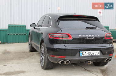 Внедорожник / Кроссовер Porsche Macan 2015 в 