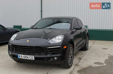Внедорожник / Кроссовер Porsche Macan 2015 в 
