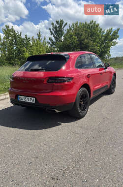 Внедорожник / Кроссовер Porsche Macan 2018 в 