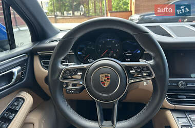 Внедорожник / Кроссовер Porsche Macan 2019 в 