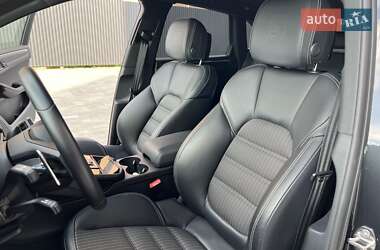 Внедорожник / Кроссовер Porsche Macan 2022 в 