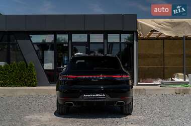 Внедорожник / Кроссовер Porsche Macan 2021 в 
