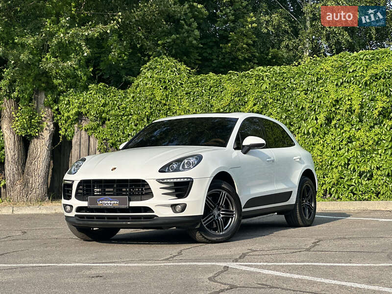 Porsche Macan 2015
