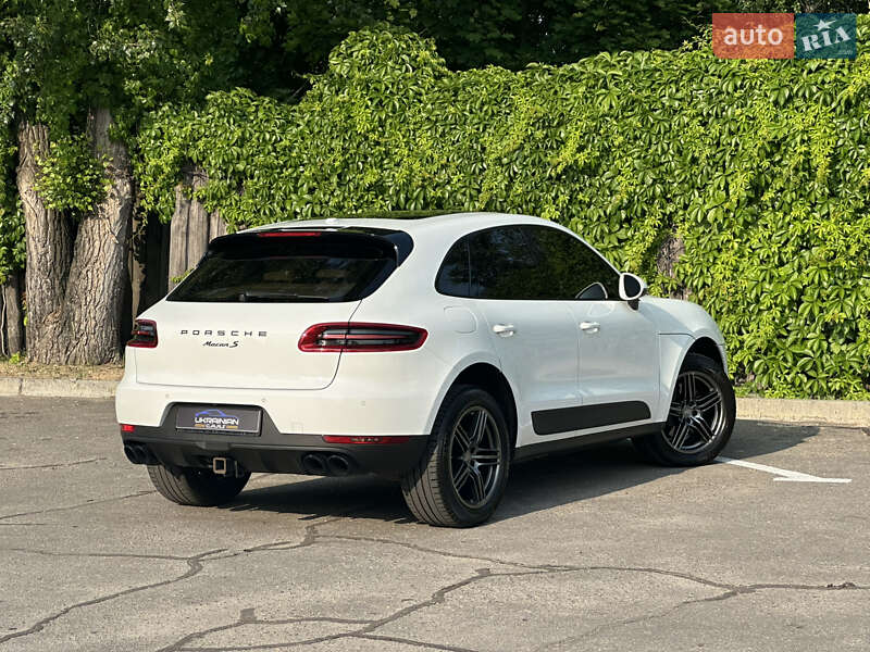 Внедорожник / Кроссовер Porsche Macan 2015 в Днепре