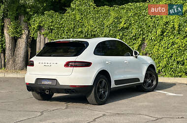 Позашляховик / Кросовер Porsche Macan 2015 в 