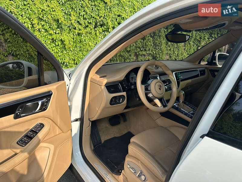 Внедорожник / Кроссовер Porsche Macan 2015 в Днепре