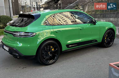 Позашляховик / Кросовер Porsche Macan 2022 в 