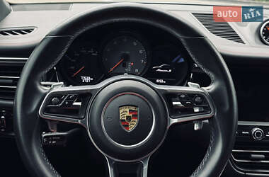 Внедорожник / Кроссовер Porsche Macan 2020 в 