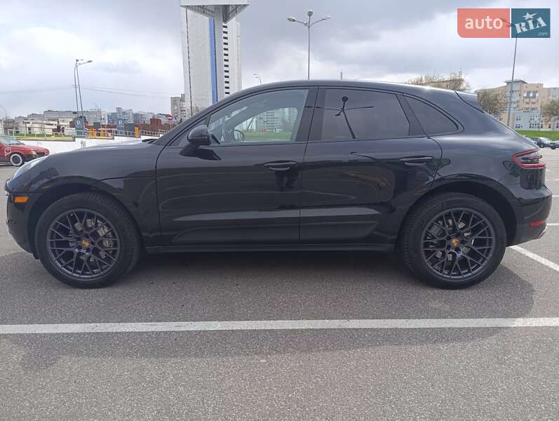 Внедорожник / Кроссовер Porsche Macan 2015 в Киеве