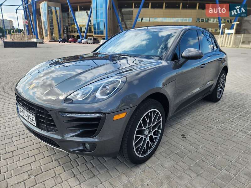Внедорожник / Кроссовер Porsche Macan 2018 в Киеве