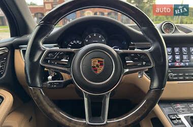 Внедорожник / Кроссовер Porsche Macan 2018 в 