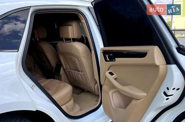 Внедорожник / Кроссовер Porsche Macan 2014 в 