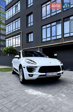 Позашляховик / Кросовер Porsche Macan 2014 в Івано-Франківську