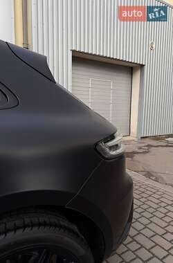 Внедорожник / Кроссовер Porsche Macan 2024 в 