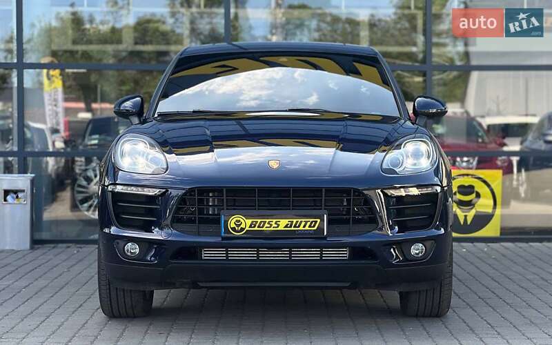 Позашляховик / Кросовер Porsche Macan 2018 в Івано-Франківську