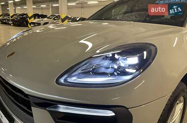 Внедорожник / Кроссовер Porsche Macan 2024 в 