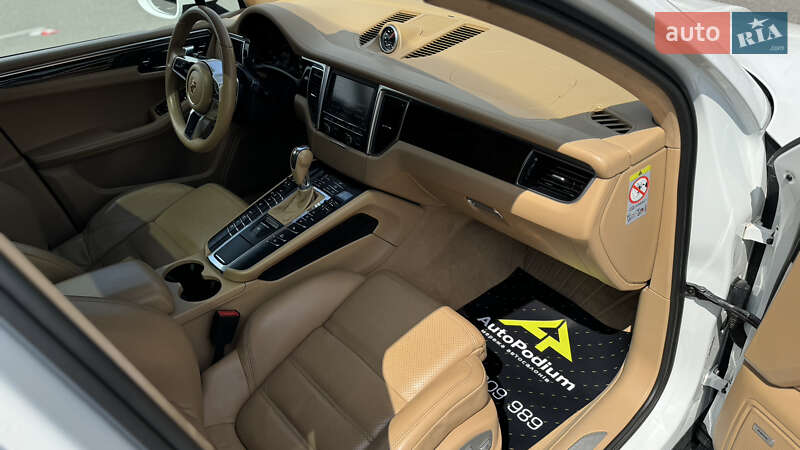 Внедорожник / Кроссовер Porsche Macan 2014 в Киеве