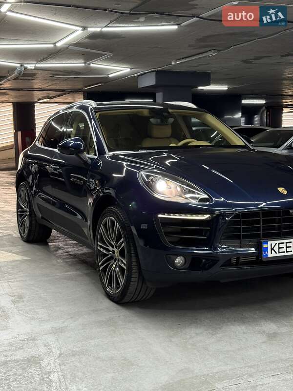 Внедорожник / Кроссовер Porsche Macan 2016 в Одессе