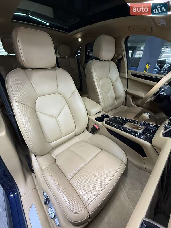 Внедорожник / Кроссовер Porsche Macan 2016 в Одессе