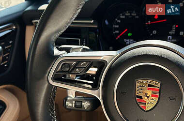 Внедорожник / Кроссовер Porsche Macan 2021 в 