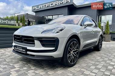 Внедорожник / Кроссовер Porsche Macan 2022 в 