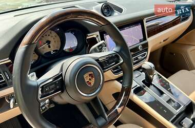 Внедорожник / Кроссовер Porsche Macan 2022 в 