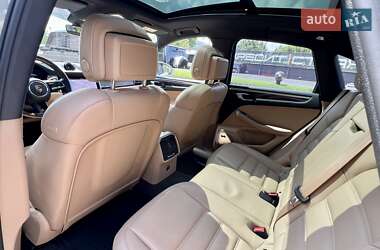 Внедорожник / Кроссовер Porsche Macan 2022 в 