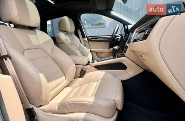 Внедорожник / Кроссовер Porsche Macan 2022 в 