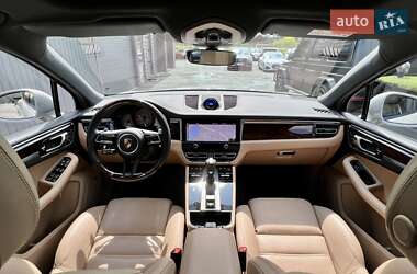 Внедорожник / Кроссовер Porsche Macan 2022 в 