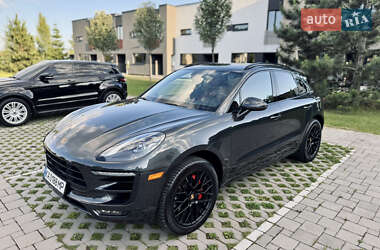Внедорожник / Кроссовер Porsche Macan 2018 в 