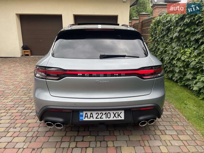Позашляховик / Кросовер Porsche Macan 2023 в Києві