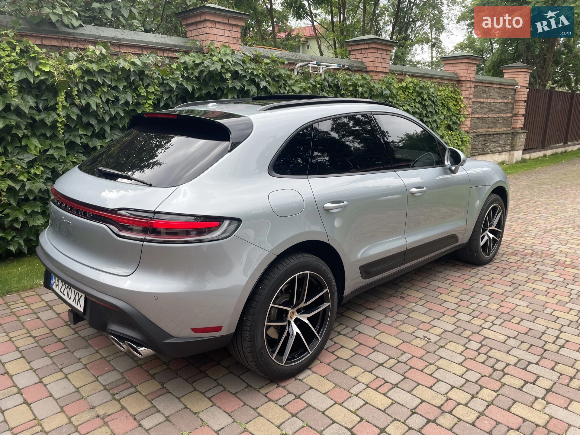 Porsche Macan 2023 VIN WP1AA2A55PLB15966 фото оголошення 11 з 41