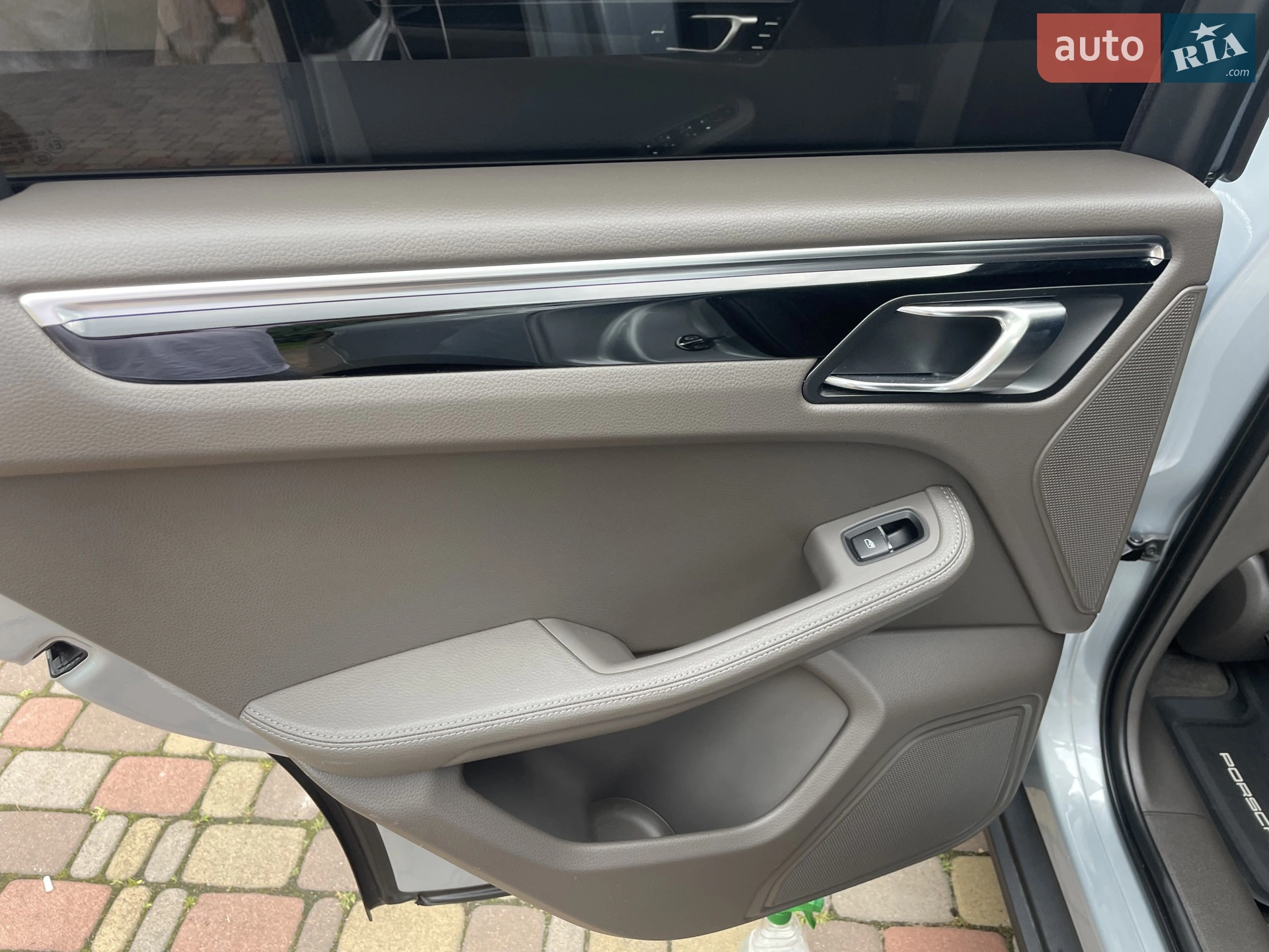 Porsche Macan 2023 VIN WP1AA2A55PLB15966 фото оголошення 18 з 41