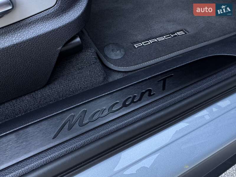 Позашляховик / Кросовер Porsche Macan 2023 в Києві