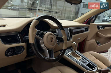 Внедорожник / Кроссовер Porsche Macan 2017 в 