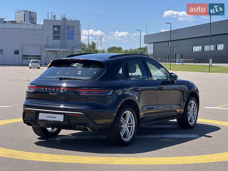 Внедорожник / Кроссовер Porsche Macan 2024 в Киеве