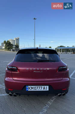 Внедорожник / Кроссовер Porsche Macan 2015 в 