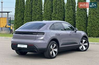 Внедорожник / Кроссовер Porsche Macan 2024 в 