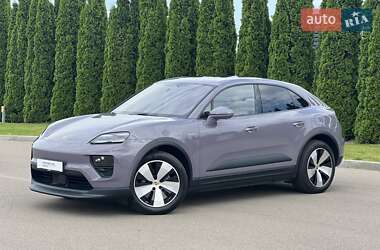 Внедорожник / Кроссовер Porsche Macan 2024 в 