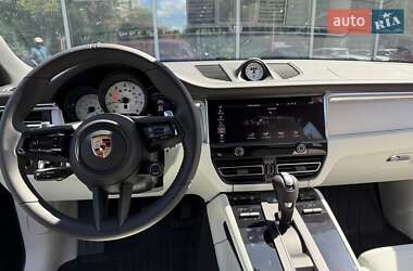 Внедорожник / Кроссовер Porsche Macan 2024 в 