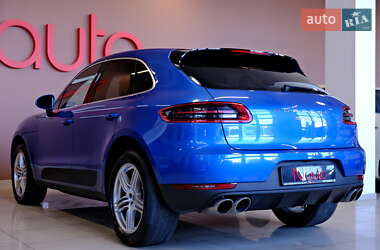 Внедорожник / Кроссовер Porsche Macan 2016 в 